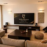 Renee Front Executive Luxury Vila Soroni