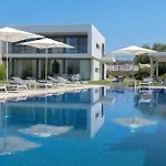 וילה Renee Front Executive Luxury Soroni