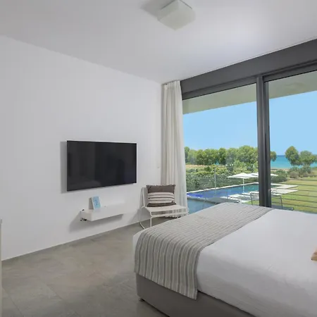 Renee Front Executive Luxury * Soroni