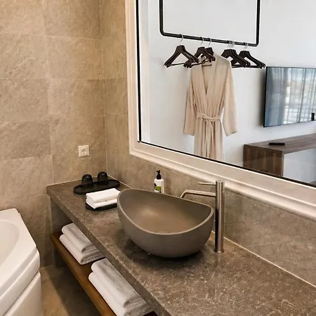 Renee Front Executive Luxury Villa *