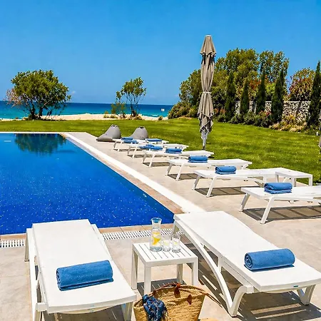 Renee Front Executive Luxury * Soroni