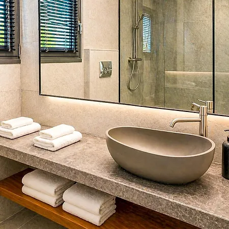 Villa Renee Front Executive Luxury Soroni