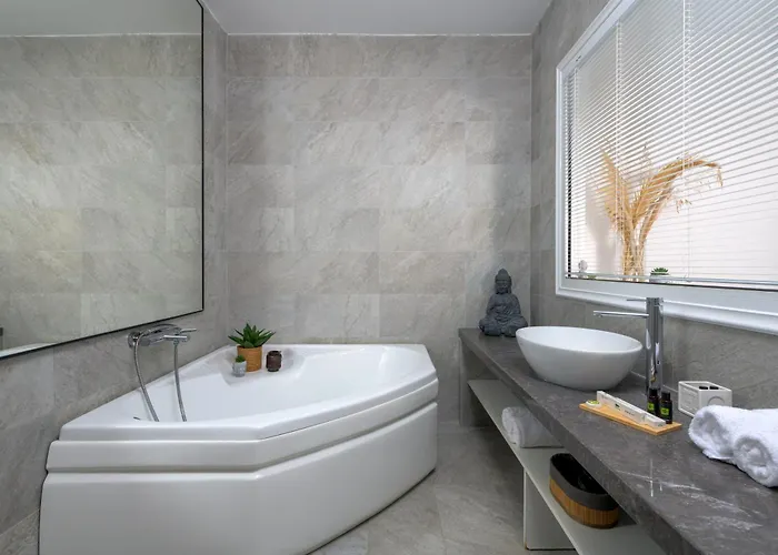 Renee Front Executive Luxury Вилла